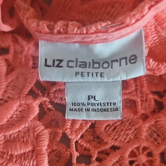 Liz Claiborne Women's Petite Large Coral Lace Short Sleeve Blouse Top NWOT - Picture 6 of 9